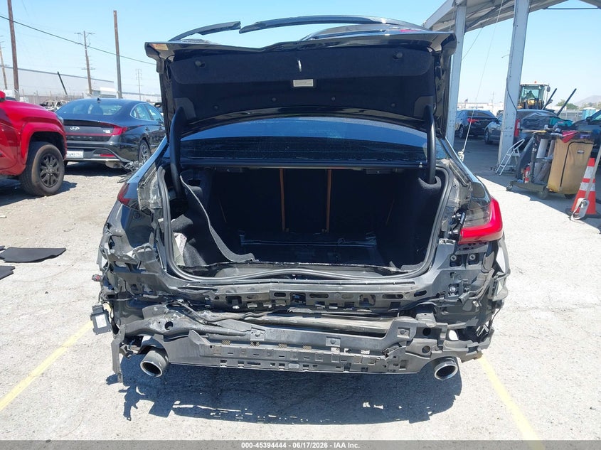 2021 BMW 330I XDRIVE — Photo 17