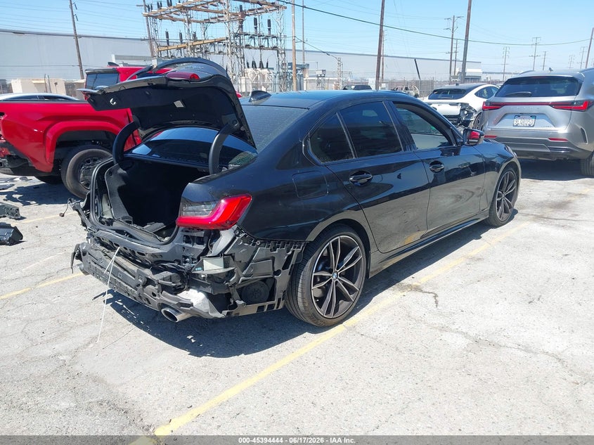 2021 BMW 330I XDRIVE — Photo 4
