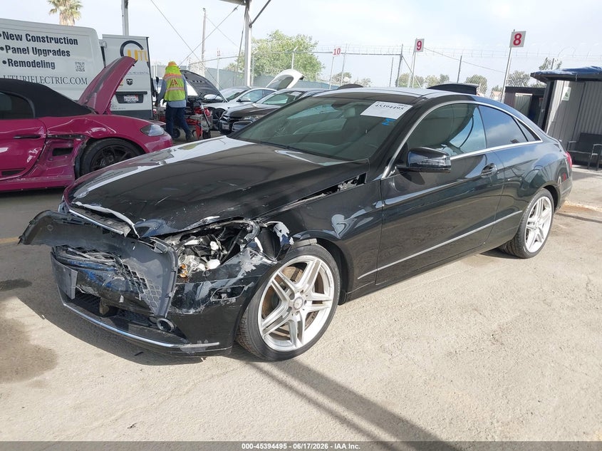 2011 MERCEDES-BENZ E 350 auction photo 2