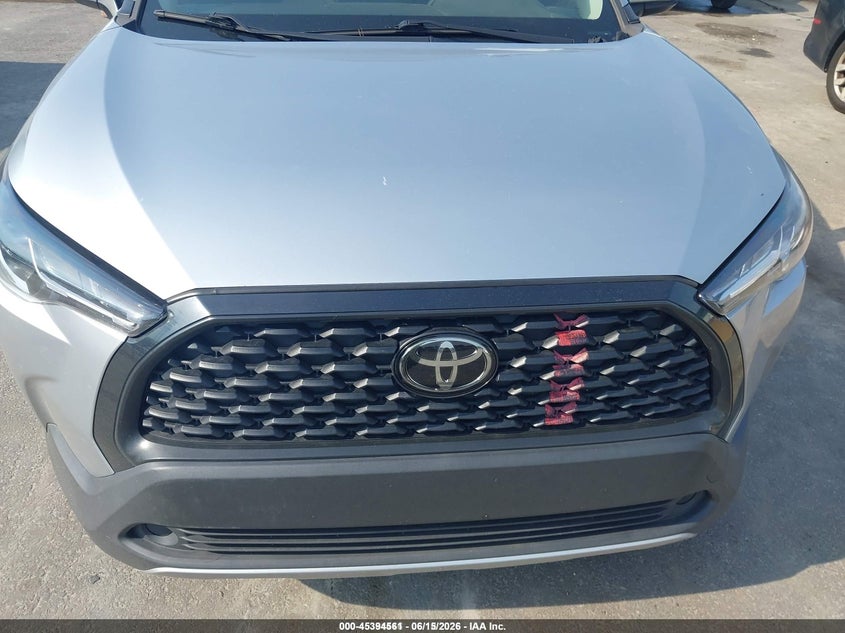 2022 Toyota Corolla Cross Le VIN: 7MUCAAAG0NV021436 Lot: 45394561