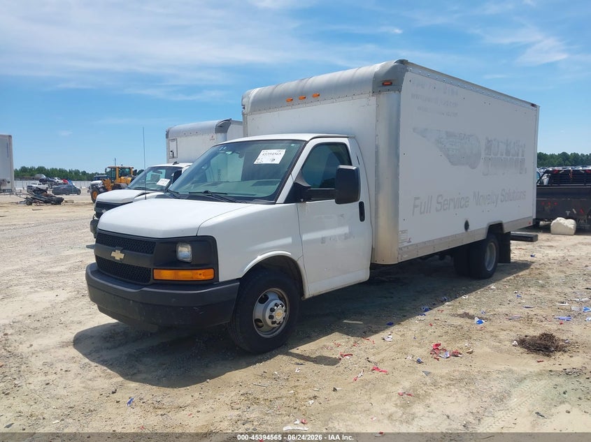 2016 Chevrolet Express Cutaway 3500 1GB3GTCG7G1130529 photo 1