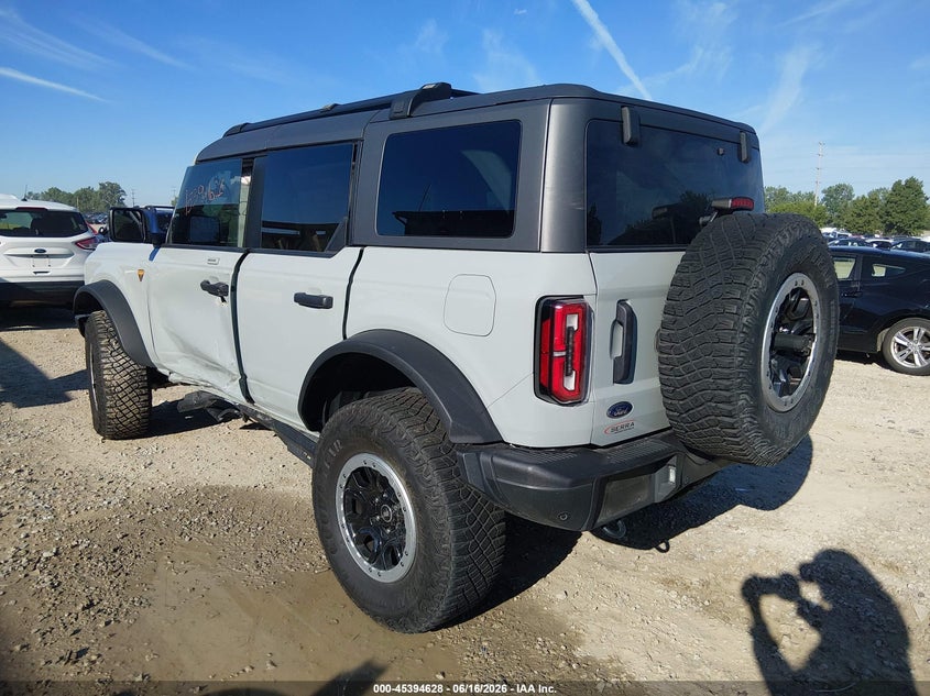 Vin: 1fmee5dp0plb53008, lot: 45892631, ford bronco badlands 20233