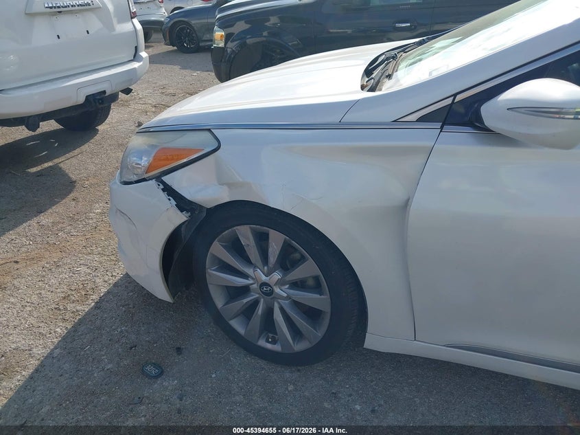 2014 Hyundai Azera Limited VIN: KMHFH4JG4EA388076 Lot: 45394655