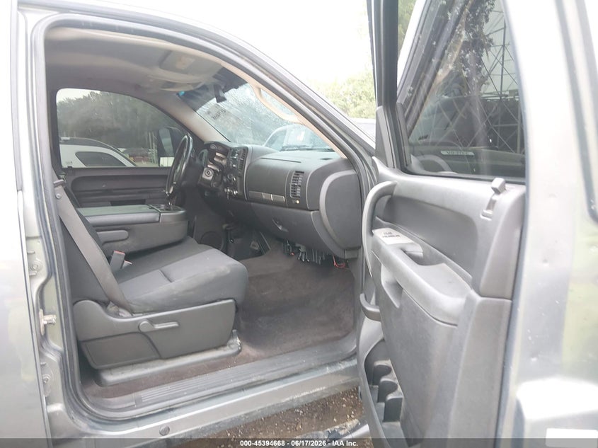 2011 CHEVROLET SILVERADO 2500HD auction photo 5