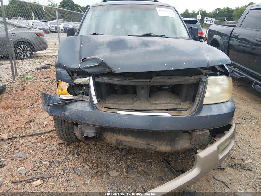 2003 FORD EXPEDITION auction photo 6