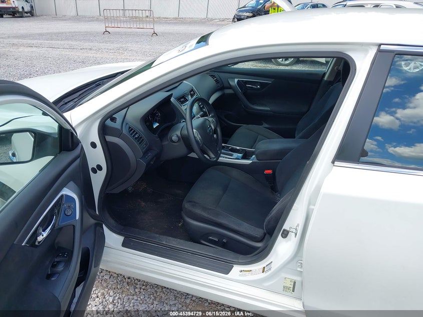 2014 NISSAN ALTIMA auction photo 5