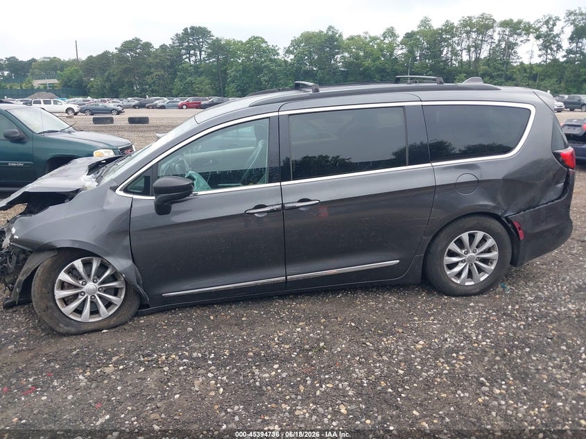 CHRYSLER PACIFICA - zdjęcie 14