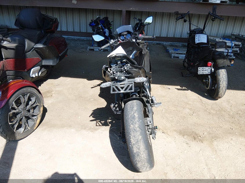 2025 Kawasaki Ex650 R VIN: ML5EXER11SDAE7777 Lot: 45394745