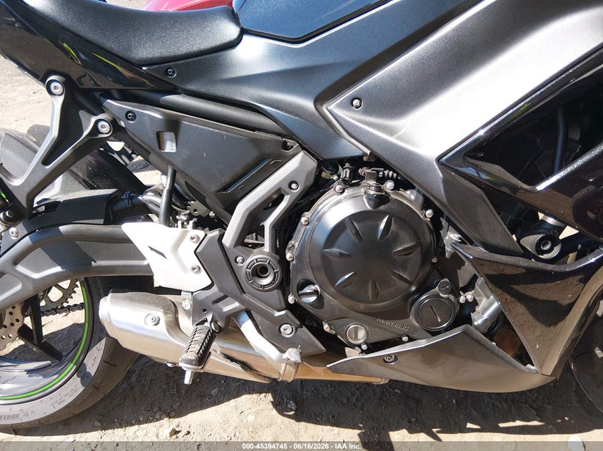 2025 Kawasaki Ex650 R VIN: ML5EXER11SDAE7777 Lot: 45394745