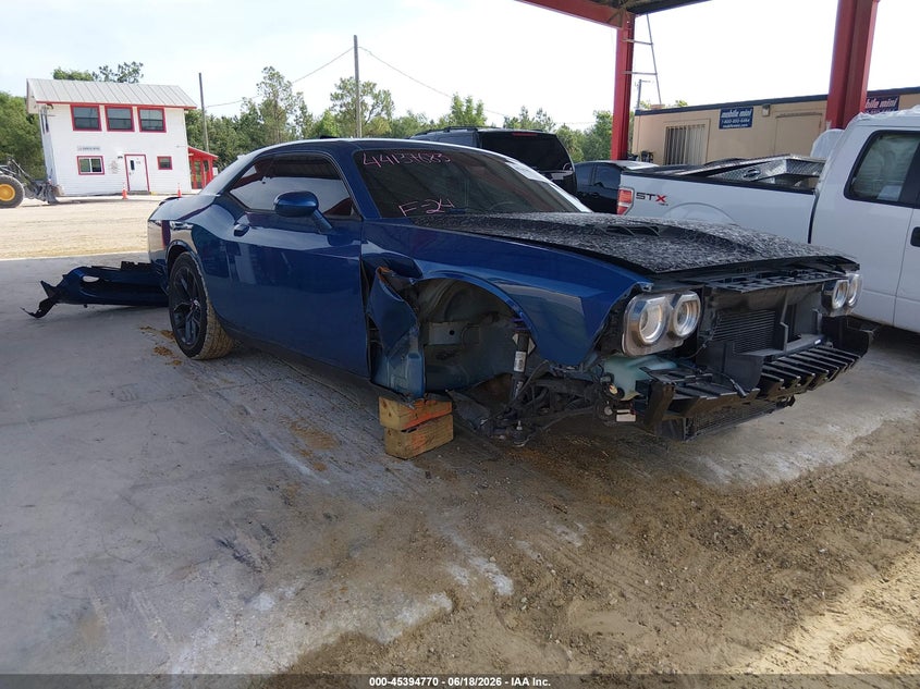 Vin: 2c3cdzag0lh133928, lot: 45892773, dodge challenger sxt 2020 img_1