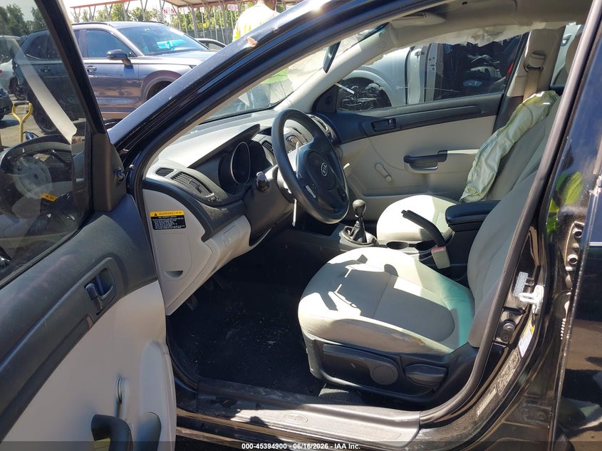 2010 KIA FORTE SEDAN 2.0L I-4 DOHC, VVT, 156HP