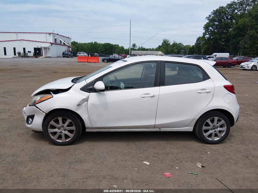 2014 Mazda Mazda2 Touring VIN: JM1DE1LZ4E0179539 Lot: 45394931