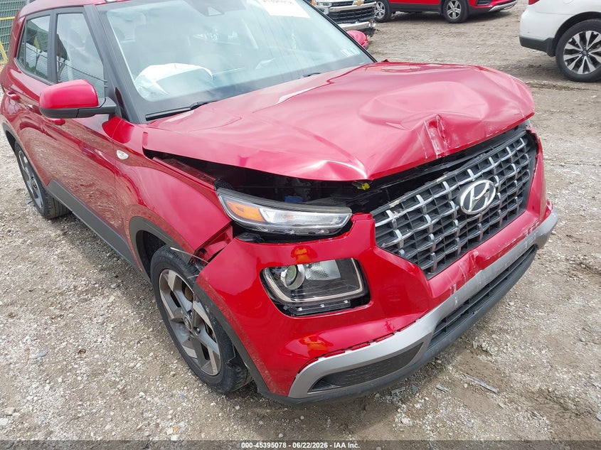 2022 Hyundai Venue Sel VIN: KMHRC8A30NU158887 Lot: 45395078