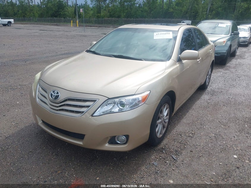 2010 Toyota Camry Xle 4T1BF3EK0AU560559 photo 1