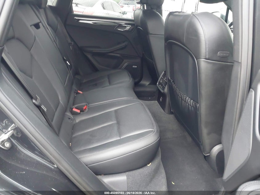 2022 Porsche Macan VIN: WP1AA2A59NLB08676 Lot: 45395103
