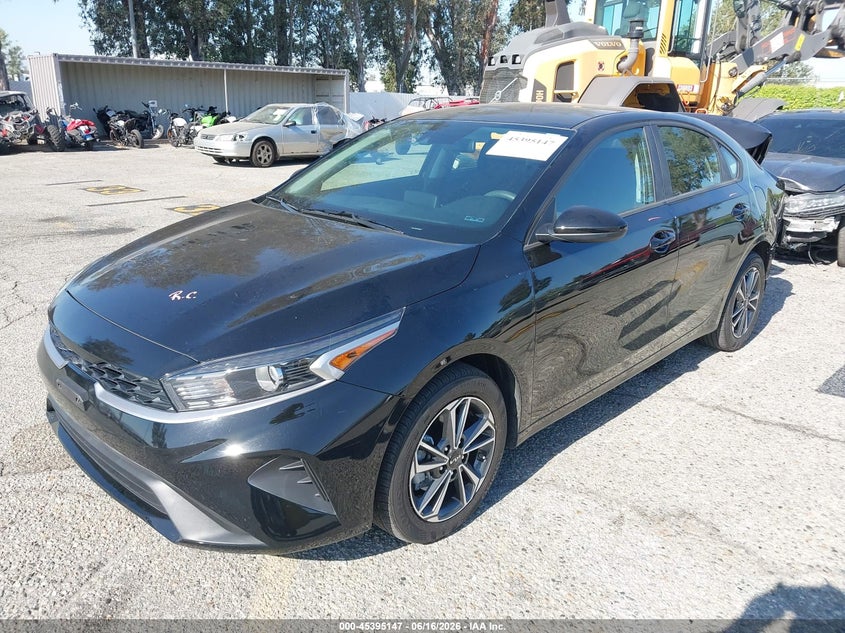 2023 Kia Forte Lxs 3KPF24AD9PE665560 photo 1