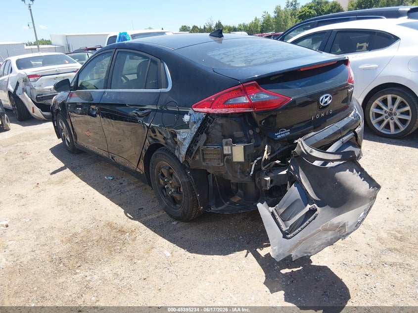 2017 HYUNDAI IONIQ HYBRID auction photo 3