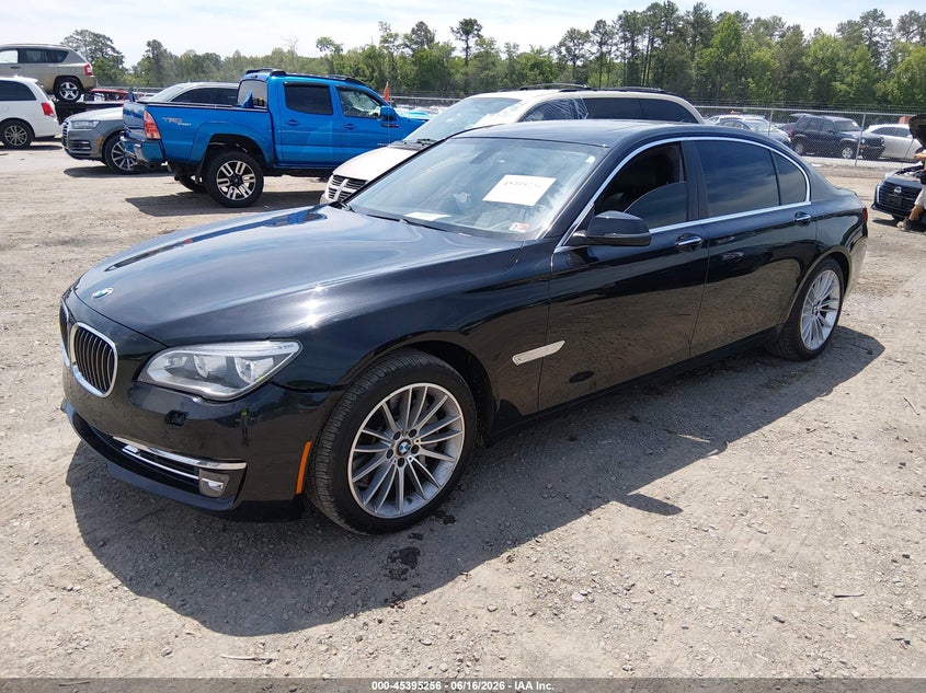 2015 BMW 750LI auction photo 2
