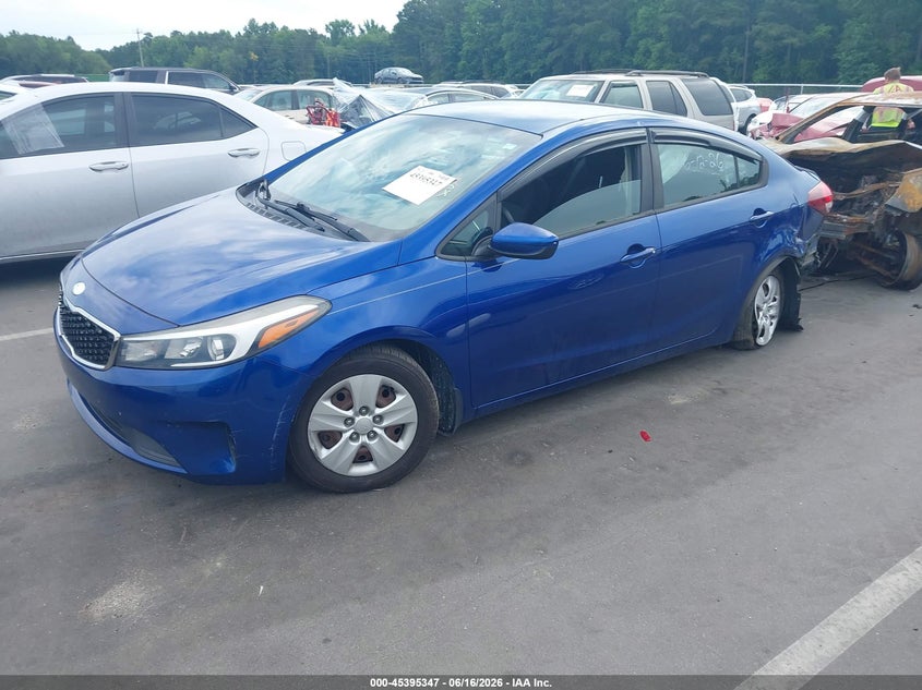 2017 KIA FORTE auction photo 2