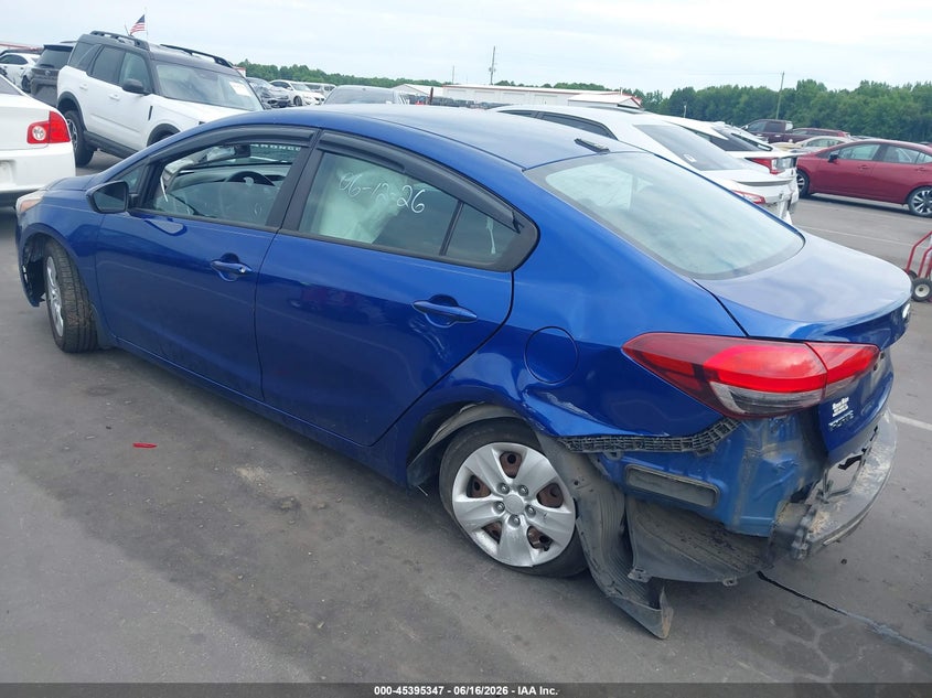 2017 KIA FORTE auction photo 3