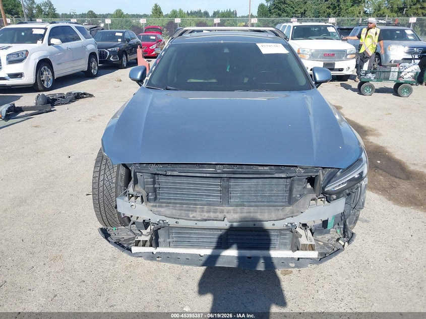 2017 Volvo S90 T6 Inscription VIN: YV1A22ML6H1001510 Lot: 45395387