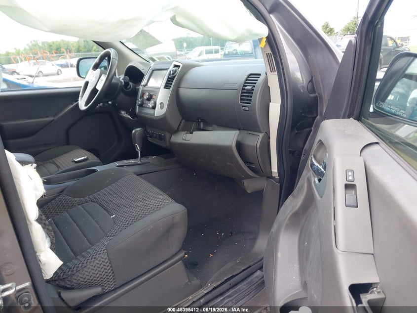 2021 NISSAN FRONTIER auction photo 5