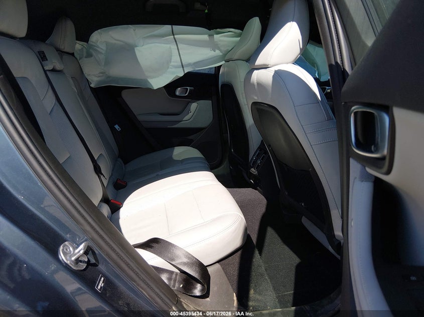 2024 Polestar 2 Long Range Dual Motor/Long Range Dual Motor Plus VIN: YSMFD3KA6RL210494 Lot: 45395434