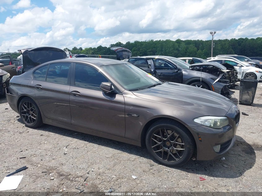 Vin: wbafr7c50bc604677, lot: 45893514, bmw 535i 2011 img_1