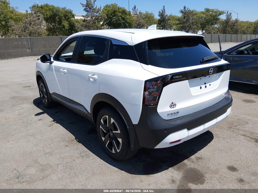 2025 NISSAN KICKS auction photo 3
