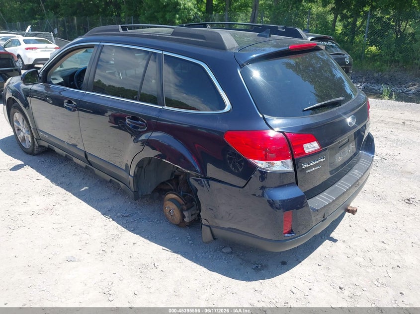 Vin: 4s4brdpc7d2305961, lot: 45893559, subaru outback 3.6r limited 20133