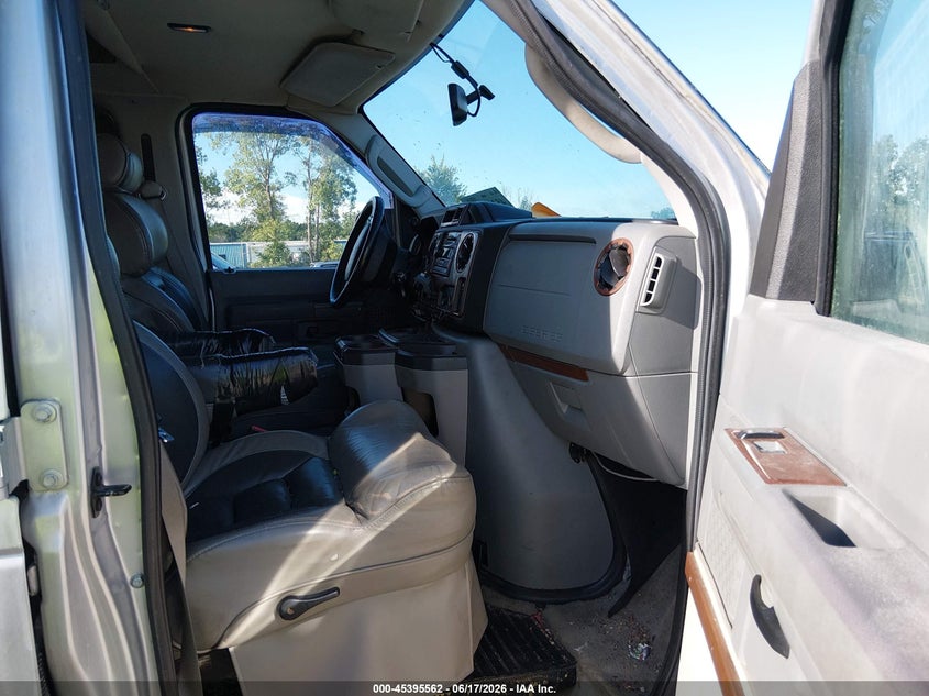 Фото 5 - FORD E-150