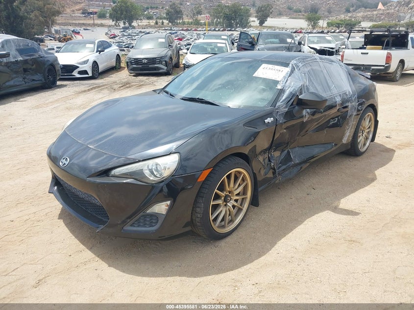 Vin: jf1znaa17e8709092, lot: 45893584, scion fr-s monogram 20142