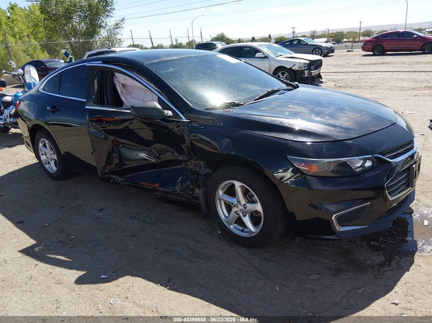 2018 CHEVROLET MALIBU auction photo 1