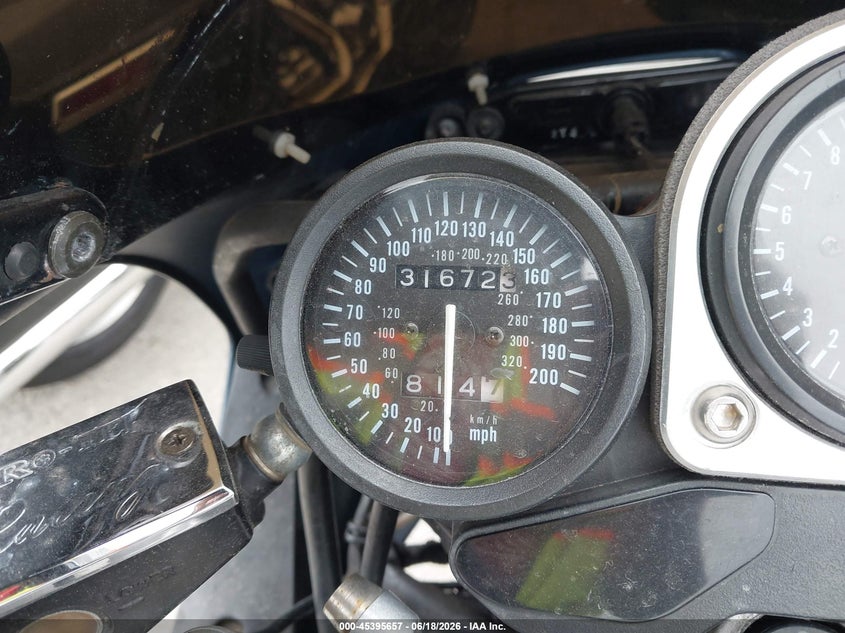 1993 Suzuki Gsx-R1100 W VIN: JS1GU75A6P2100593 Lot: 45395657