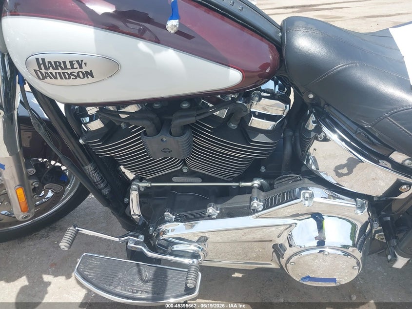 2021 Harley-Davidson Flhc VIN: 1HD1YAJ14MB013370 Lot: 45395662