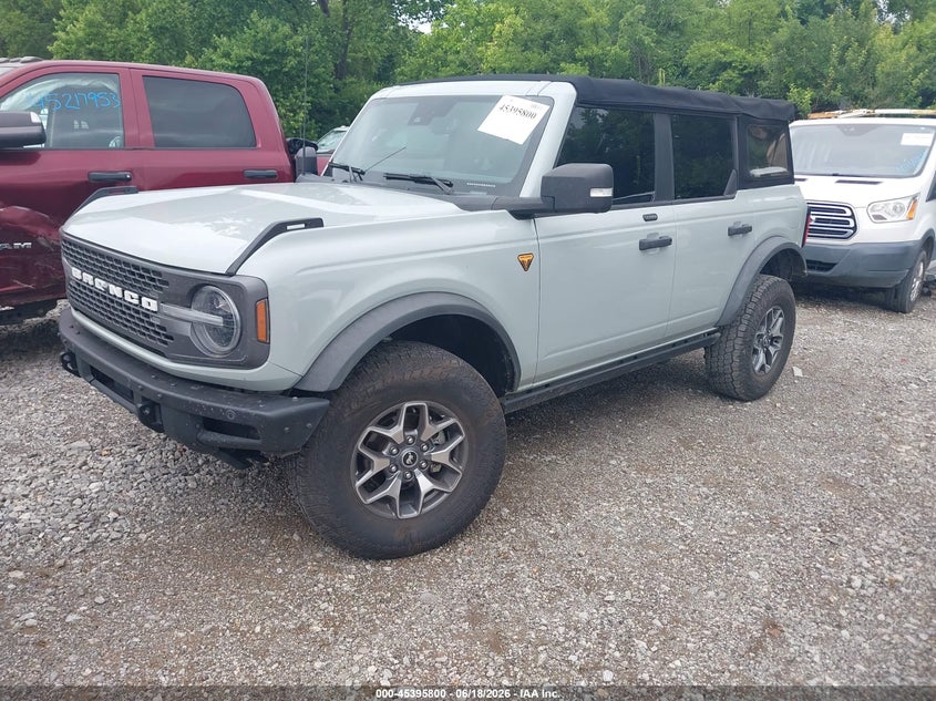 2021 FORD BRONCO auction photo 2