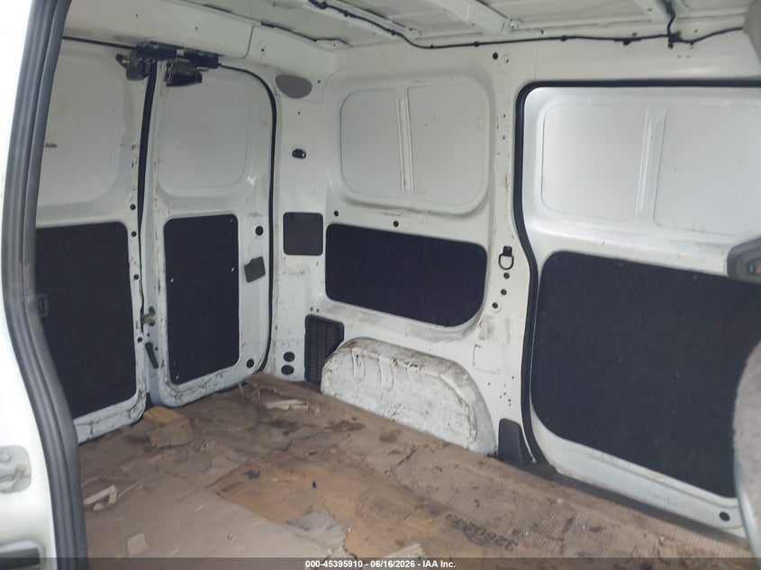 2020 NISSAN NV200  CARGO auction photo 8
