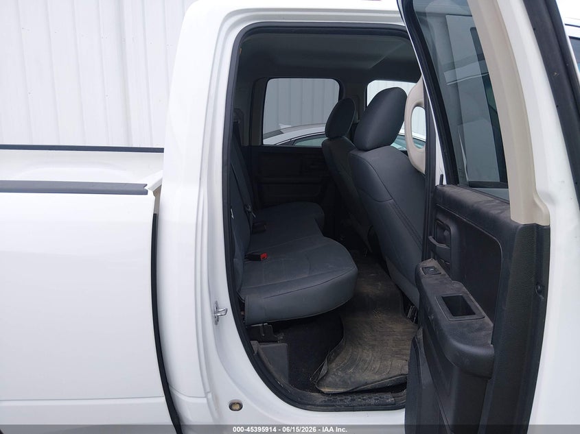 2017 RAM 1500 auction photo 8