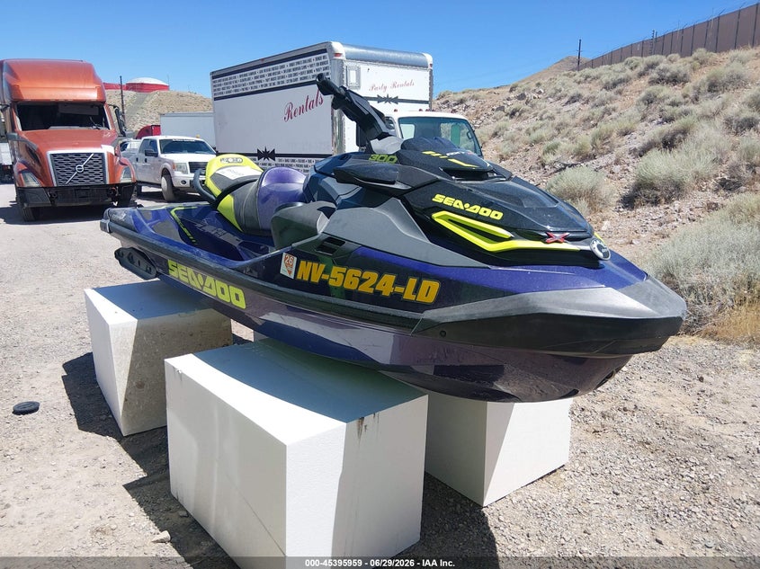 2021 SEADOO RXT auction photo 1