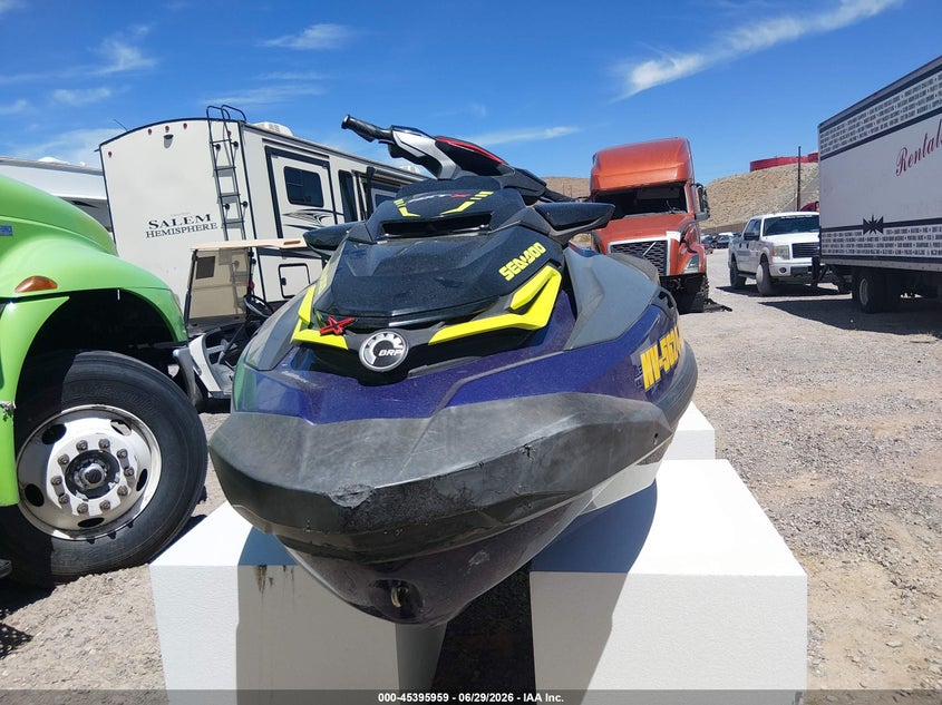 2021 SEADOO RXT auction photo 6