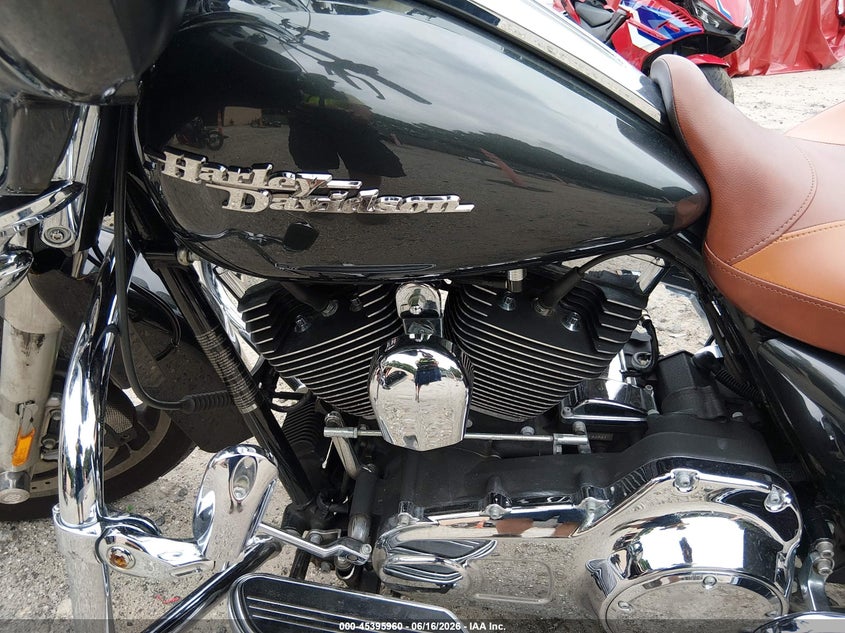2009 Harley-Davidson Flhx VIN: 1HD1KB4139Y681278 Lot: 45395960