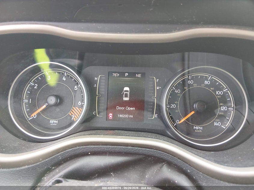 2015 JEEP CHEROKEE auction photo 7