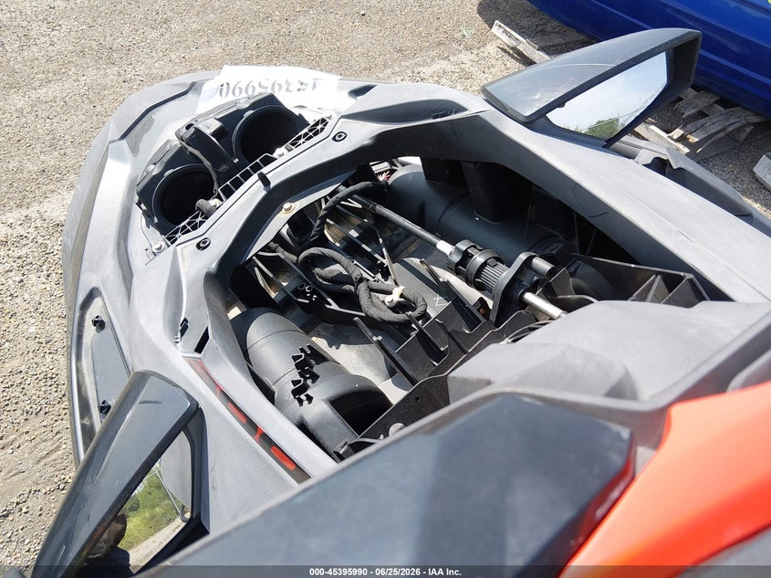 2020 SEADOO RXT auction photo 7