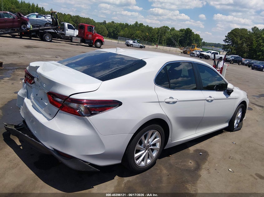 2023 TOYOTA CAMRY auction photo 4