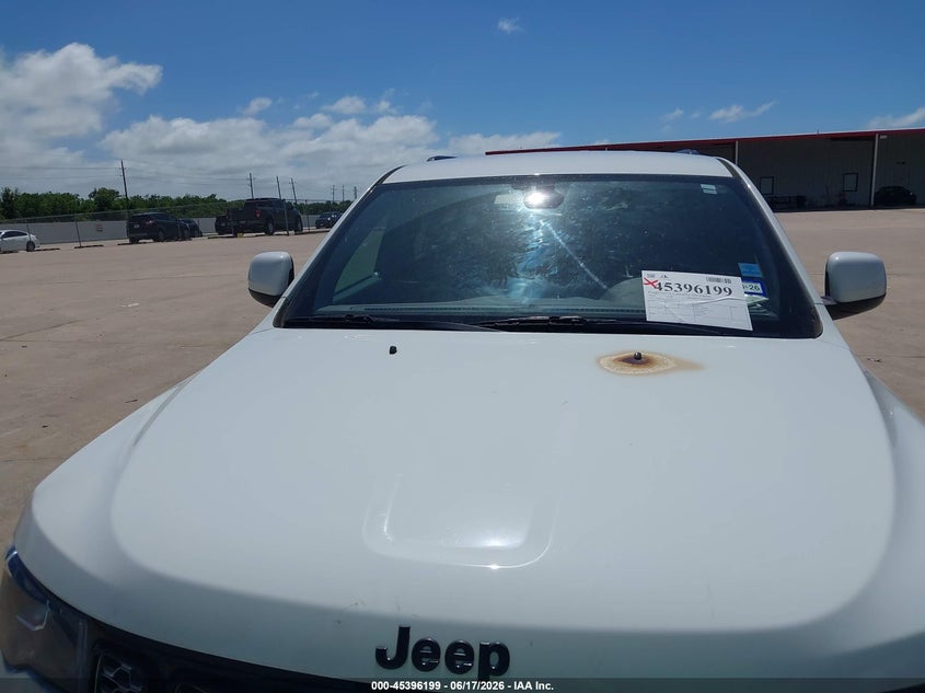 2018 Jeep Grand Cherokee Altitude 4X2 VIN: 1C4RJEAG9JC228124 Lot: 45396199