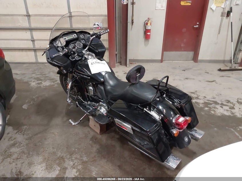 2013 HARLEY-DAVIDSON FLTRU auction photo 3