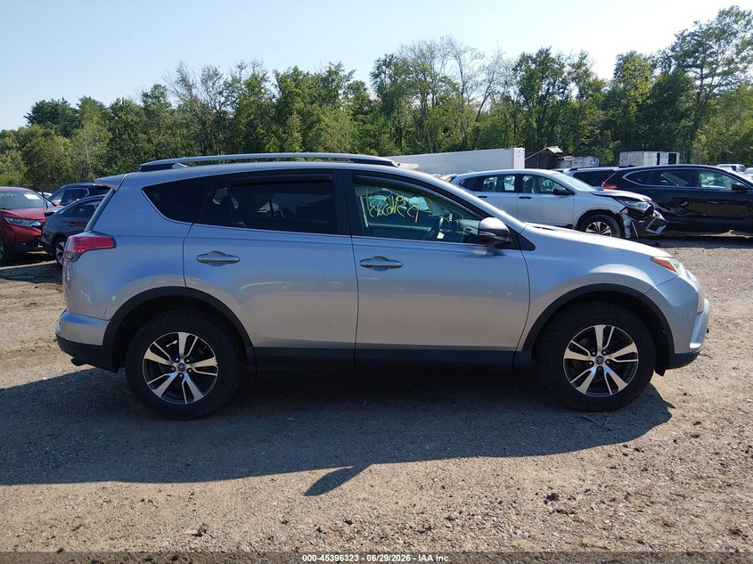 TOYOTA RAV4 - zdjęcie 13