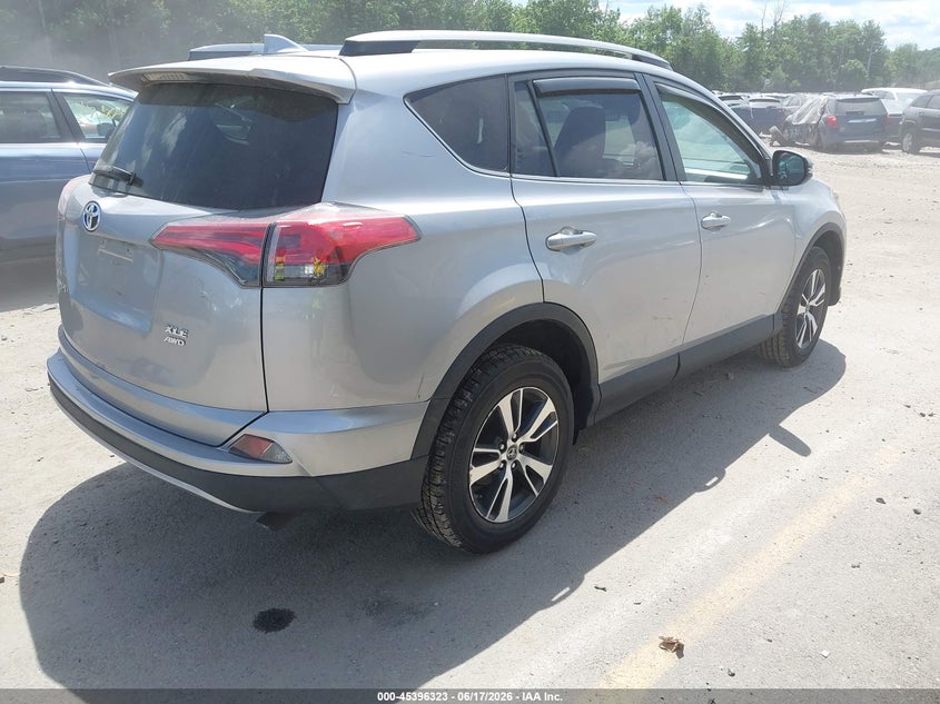 TOYOTA RAV4 - zdjęcie 4