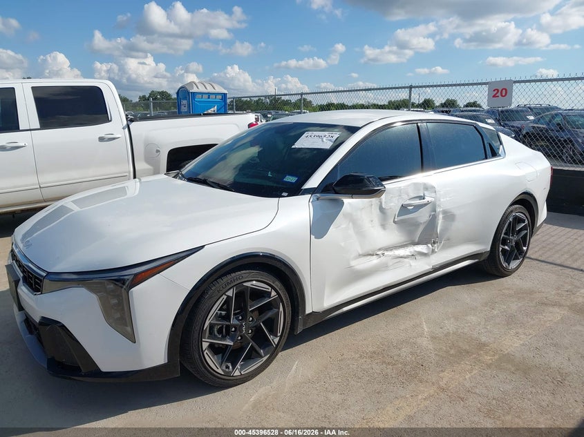 2025 KIA K4 SEDAN 2.0L I-4 DOHC, VVT, 147HP