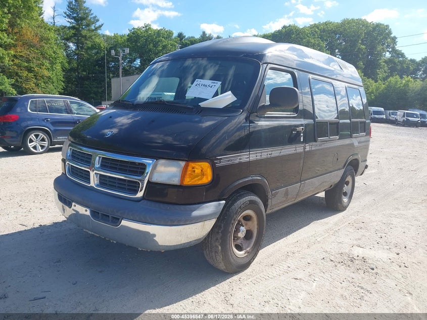 2B6HB11X1YK106616 2000 Dodge Ram Van 1500 Conversion photo 1